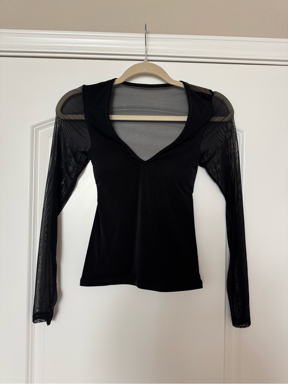 Braless Mesh Back Long Sleeve Brami
